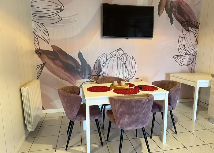 מלון דירות Venezia Park - Enjoy 3*